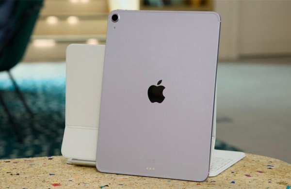 Обзор Apple iPad Air 11 (2025): мощного планшета с производительностью уровня ПК