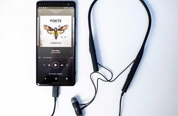 Обзор Sony SBH90C мост между портом и беспроводным будущим Обзор Sony SBH90C мост между портом и беспроводным будущим