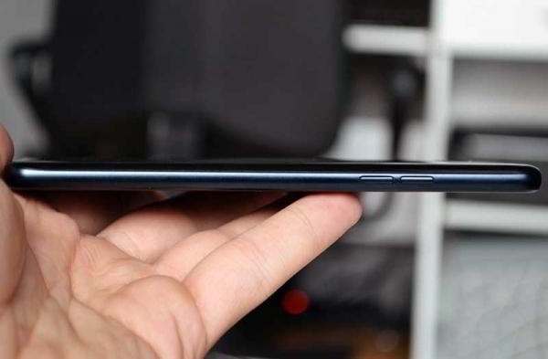 Обзор LG G7 fit: почти флагман за меньшие деньги Обзор LG G7 fit: почти флагман за меньшие деньги