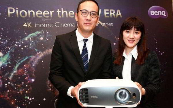 Домашний проектор BenQ W1700 с HDR и 4K UHD поступил в продажу в России Домашний проектор BenQ W1700 с HDR и 4K UHD поступил в продажу в России