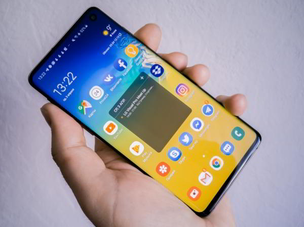 Обзор Samsung Galaxy S10 - юбилейный флагман Обзор Samsung Galaxy S10 - юбилейный флагман