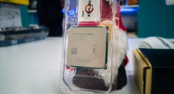 Самое главное о процессорах AMD Athlon 220GE и Athlon 240GE Самое главное о процессорах AMD Athlon 220GE и Athlon 240GE