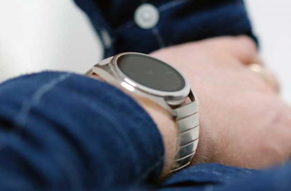 Обзор Emporio Armani Connected (2018) смарт-часов Обзор Emporio Armani Connected (2018) смарт-часов