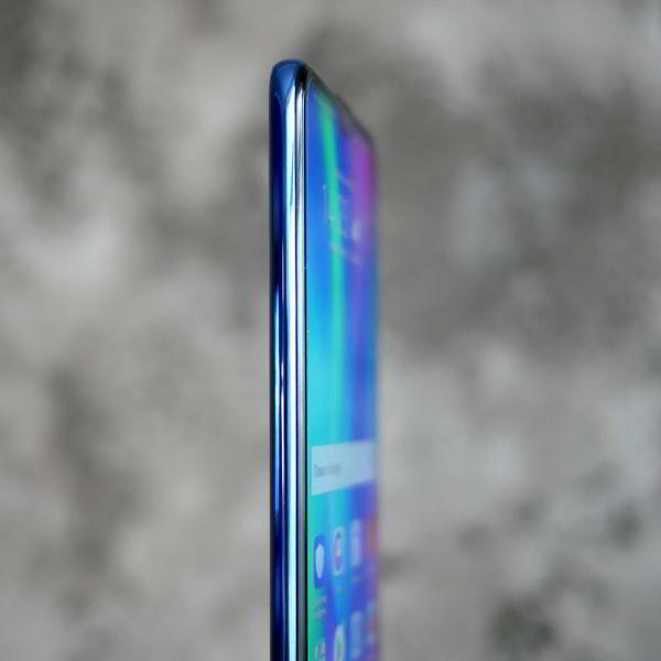 Обзор смартфона Huawei Honor 10 Lite: кандидат в преемники Обзор смартфона Huawei Honor 10 Lite: кандидат в преемники