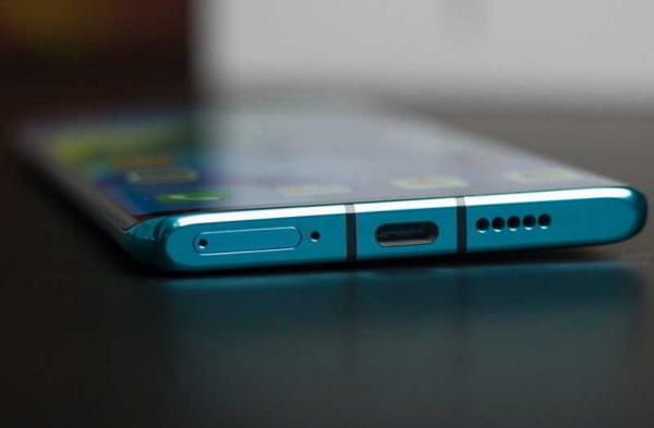 Обзор Huawei P30 Pro: уникальный и удобный камерофон Обзор Huawei P30 Pro: уникальный и удобный камерофон