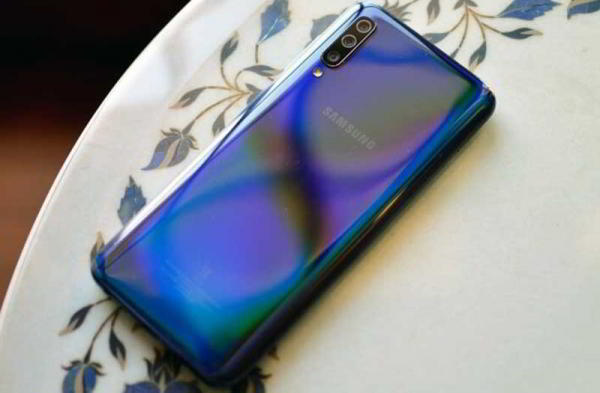 Обзор Samsung Galaxy A50: лучший средний смартфон Samsung Обзор Samsung Galaxy A50: лучший средний смартфон Samsung