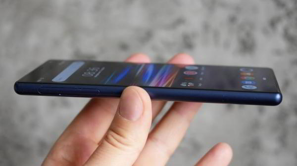 Обзор смартфона Sony Xperia 10: сверхвысокий или сверхширокий? Обзор смартфона Sony Xperia 10: сверхвысокий или сверхширокий?