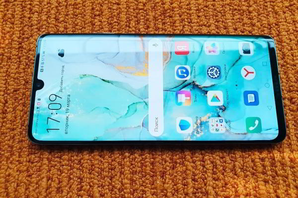 Первый взгляд на Huawei P30 и P30 Pro: какими получились новые флагманы китайской компании? Первый взгляд на Huawei P30 и P30 Pro: какими получились новые флагманы китайской компании?