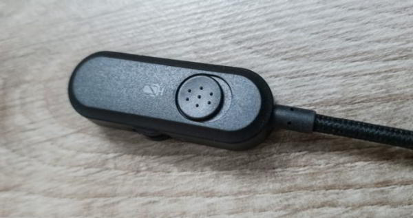 Обзор универсальной гарнитуры Cougar Phontum Обзор универсальной гарнитуры Cougar Phontum