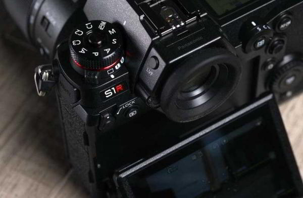 Обзор Panasonic Lumix S1R: полнокадровой камеры с 187-мегапикселями Обзор Panasonic Lumix S1R: полнокадровой камеры с 187-мегапикселями