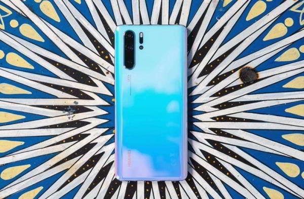 Обзор Huawei P30 Pro: уникальный и удобный камерофон Обзор Huawei P30 Pro: уникальный и удобный камерофон