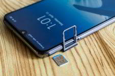 Обзор Xiaomi Mi 9 SE - компактный и немного упрощенный флагман Обзор Xiaomi Mi 9 SE - компактный и немного упрощенный флагман