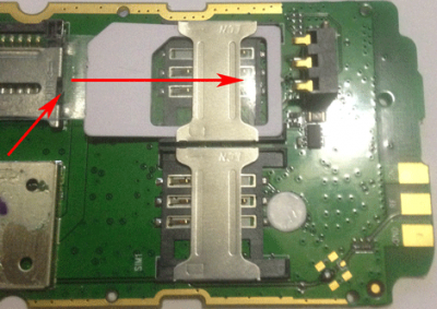 Как вытащить универсальную (обрезанную) симку, если она застряла Как вытащить универсальную (обрезанную) симку, если она застряла
