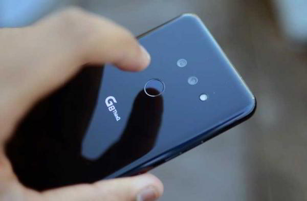 Обзор LG G8 ThinQ: управляй смартфоном как джедай Обзор LG G8 ThinQ: управляй смартфоном как джедай