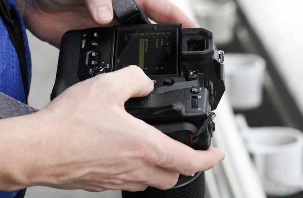 Обзор Olympus OM-D E-M1X: беззеркалка с лучшей стабилизацией Обзор Olympus OM-D E-M1X: беззеркалка с лучшей стабилизацией