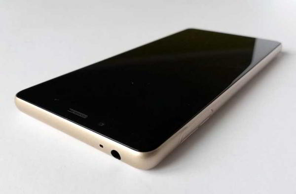 Обзор Sony Xperia L3: бюджетного и неоднозначного смартфона Обзор Sony Xperia L3: бюджетного и неоднозначного смартфона