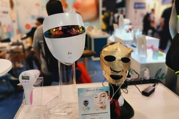 Здесь покупают то, что вы купите завтра Здесь покупают то, что вы купите завтра