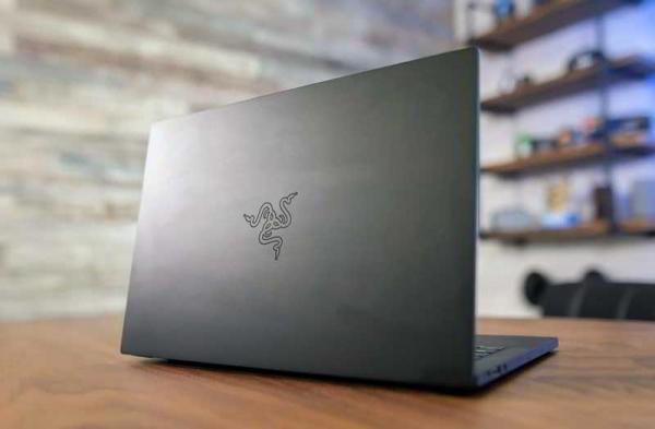 Обзор ноутбука Razer Blade Stealth (2019) ориентированного на мобильность Обзор ноутбука Razer Blade Stealth (2019) ориентированного на мобильность