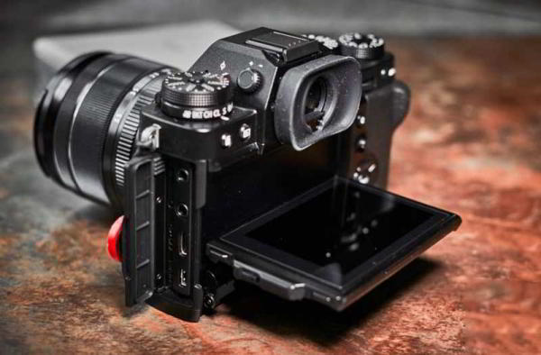 Обзор камеры Fujifilm X-T3: забудьте про полный кадр Обзор камеры Fujifilm X-T3: забудьте про полный кадр