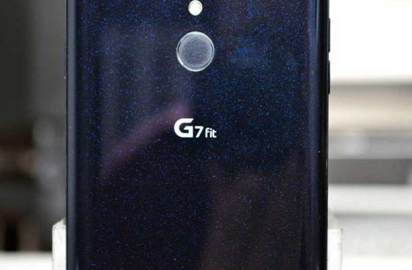 Обзор LG G7 fit: почти флагман за меньшие деньги Обзор LG G7 fit: почти флагман за меньшие деньги