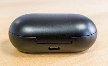 Обзор Samsung Galaxy Buds - одна из лучших TWS-гарнитур, если найти басы Обзор Samsung Galaxy Buds - одна из лучших TWS-гарнитур, если найти басы