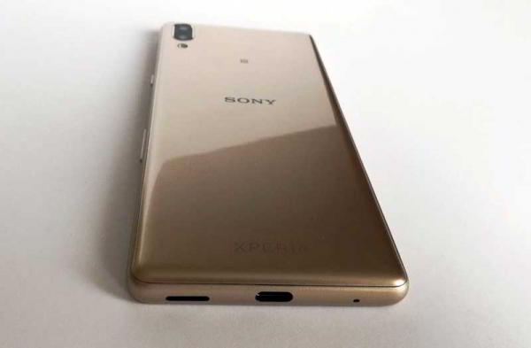 Обзор Sony Xperia L3: бюджетного и неоднозначного смартфона Обзор Sony Xperia L3: бюджетного и неоднозначного смартфона