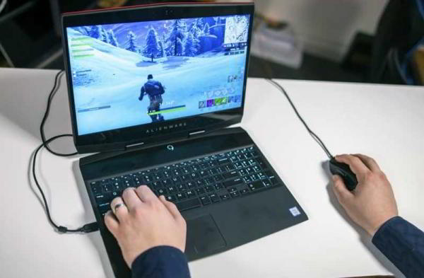 Обзор Alienware m15 серьёзного игрового ноутбука Обзор Alienware m15 серьёзного игрового ноутбука