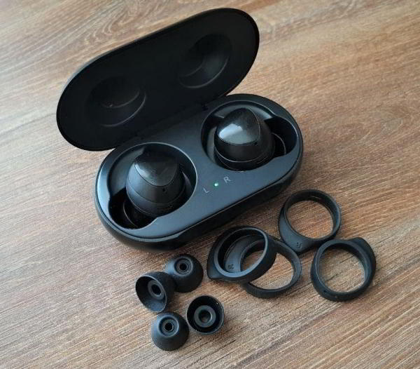 Обзор Samsung Galaxy Buds - одна из лучших TWS-гарнитур, если найти басы Обзор Samsung Galaxy Buds - одна из лучших TWS-гарнитур, если найти басы