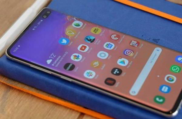 Обзор Samsung Galaxy S10 Plus: универсальный телефон со всем необходимым Обзор Samsung Galaxy S10 Plus: универсальный телефон со всем необходимым