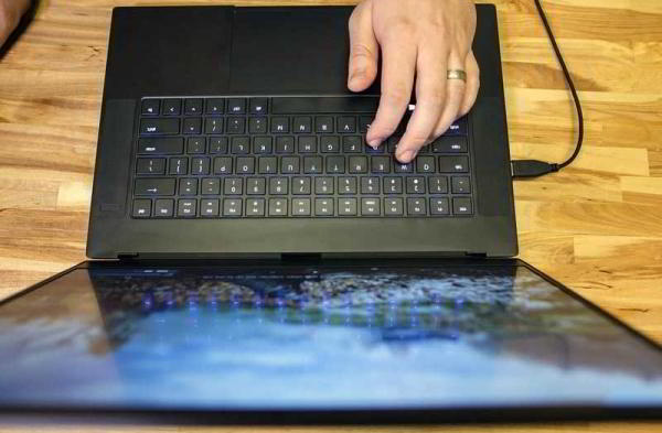 Обзор Razer Blade (2019): отличный ноутбук для игр и работы Обзор Razer Blade (2019): отличный ноутбук для игр и работы