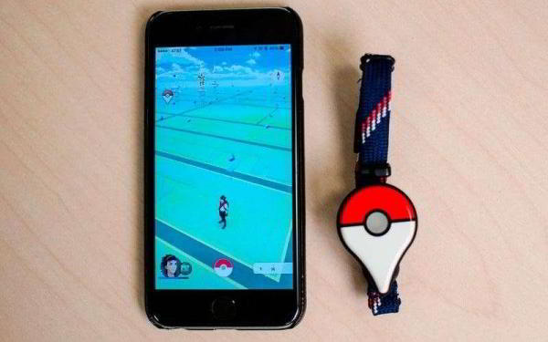 Обзор Pokemon Go Plus: поймай своего покемона с помощью этого гаджета Обзор Pokemon Go Plus: поймай своего покемона с помощью этого гаджета