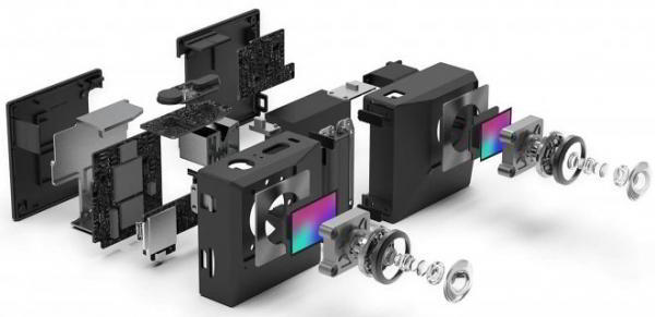 Революционная складная камера Insta360 Evo снимает панорамное или 3D-видео на выбор Революционная складная камера Insta360 Evo снимает панорамное или 3D-видео на выбор