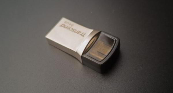 Обзор Transcend JetFlash 890. Самое главное о флешке с USB Type-C Обзор Transcend JetFlash 890. Самое главное о флешке с USB Type-C