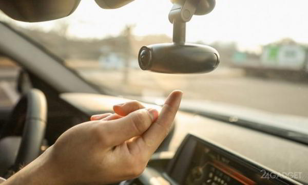 Видеорегистратор-будильник не даст водителю уснуть за рулём (7 фото + видео)