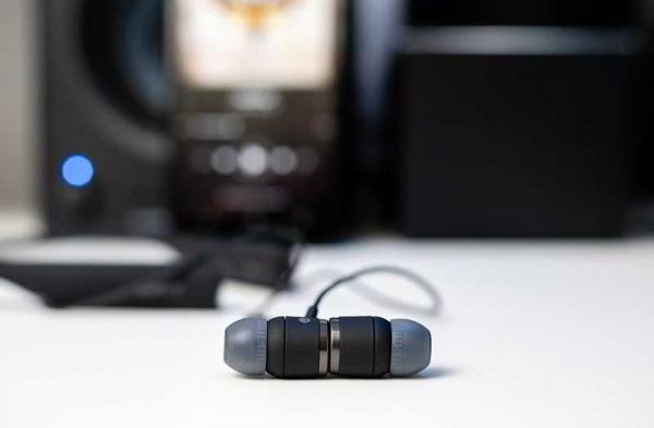 Обзор Sony SBH90C мост между портом и беспроводным будущим Обзор Sony SBH90C мост между портом и беспроводным будущим