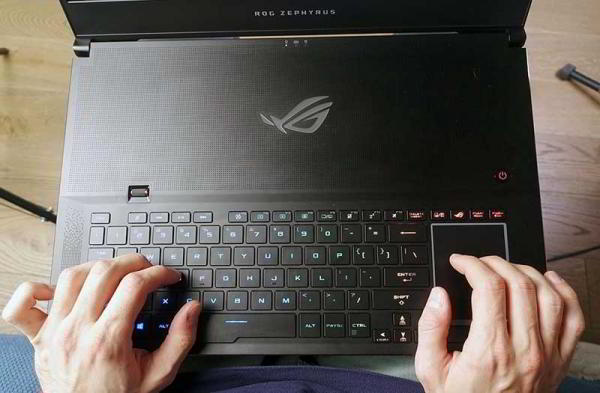 Обзор Asus ROG Zephyrus S GX701 игрового ноутбука, возомнившего себя ПК Обзор Asus ROG Zephyrus S GX701 игрового ноутбука, возомнившего себя ПК