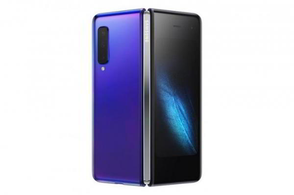 Samsung Galaxy Fold — складной смартфон с гибким дисплеем и 6 камерами (15 фото + видео) Samsung Galaxy Fold — складной смартфон с гибким дисплеем и 6 камерами (15 фото + видео)