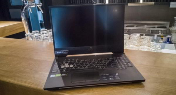 Репортаж с презентации ASUS Zephyrus S и ASUS ROG Strix SCAR II Репортаж с презентации ASUS Zephyrus S и ASUS ROG Strix SCAR II