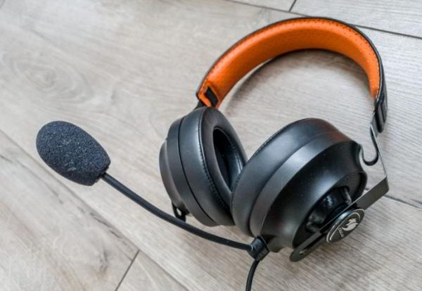 Обзор универсальной гарнитуры Cougar Phontum Обзор универсальной гарнитуры Cougar Phontum