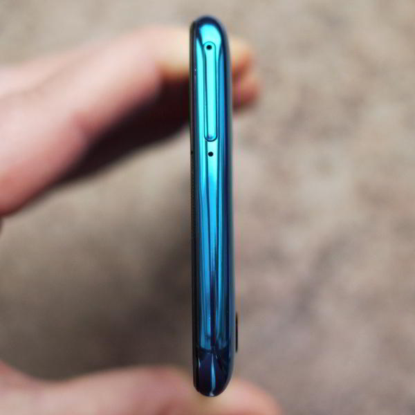 Обзор смартфона Huawei P smart 2019: бюджетник на все руки Обзор смартфона Huawei P smart 2019: бюджетник на все руки