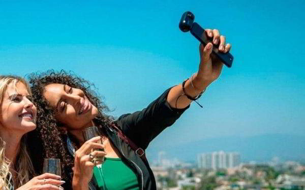 Камера Insta360 One предлагает потрясающие 360-градусные снимки Камера Insta360 One предлагает потрясающие 360-градусные снимки