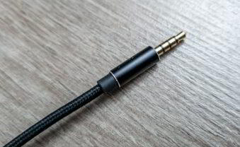 Обзор универсальной гарнитуры Cougar Phontum Обзор универсальной гарнитуры Cougar Phontum