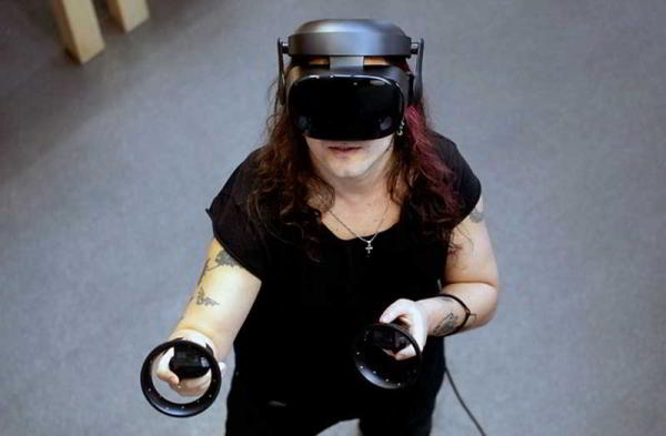 Обзор Samsung Odyssey Plus очков виртуальной и дополненной реальности Обзор Samsung Odyssey Plus очков виртуальной и дополненной реальности