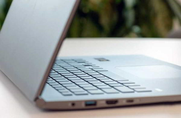 Обзор LG Gram 17: большой и портативный ноутбук для бизнеса Обзор LG Gram 17: большой и портативный ноутбук для бизнеса