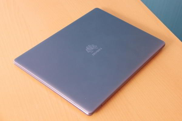 Обзор Huawei MateBook 13: бюджетный брат одного из лучших ноутбуков 2018 года Обзор Huawei MateBook 13: бюджетный брат одного из лучших ноутбуков 2018 года