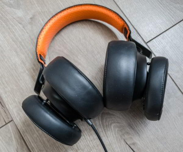 Обзор универсальной гарнитуры Cougar Phontum Обзор универсальной гарнитуры Cougar Phontum