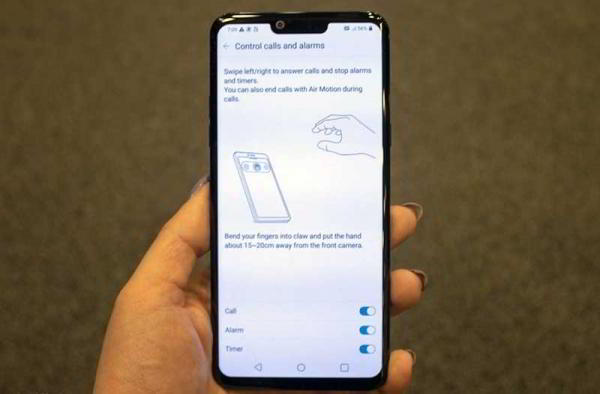 Обзор LG G8 ThinQ: управляй смартфоном как джедай Обзор LG G8 ThinQ: управляй смартфоном как джедай