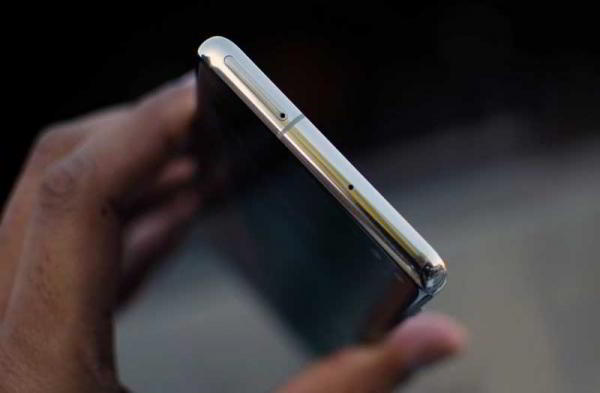 Обзор Samsung Galaxy S10 Plus: универсальный телефон со всем необходимым Обзор Samsung Galaxy S10 Plus: универсальный телефон со всем необходимым