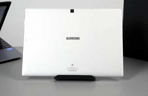 Обзор Alldocube X недорогого планшета с AMOLED-экраном Обзор Alldocube X недорогого планшета с AMOLED-экраном