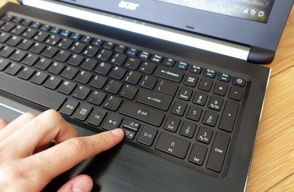 Обзор Acer Aspire 7 A715-72G мощного мультимедийного ноутбука Обзор Acer Aspire 7 A715-72G мощного мультимедийного ноутбука